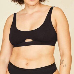 Black Wireless keyhole Cutout Bralette XXL Unworn 100% cotton